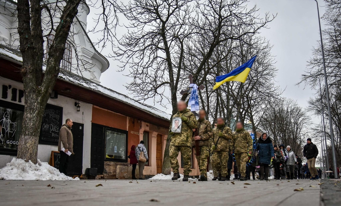 Загинув ще у квітні на Херсонщині: у Ніжині попрощались із бійцем ЗСУ