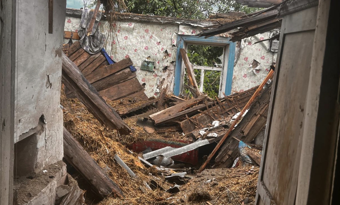 Ворог обстріляв село у прикордонні Чернігівщини: є руйнування