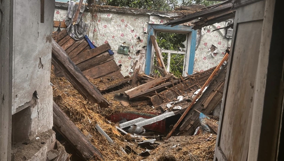 Ворог обстріляв село у прикордонні Чернігівщини: є руйнування