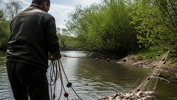 На Чернігівщині чоловіка засудили за незаконний вилов майже 200 риб цінних видів