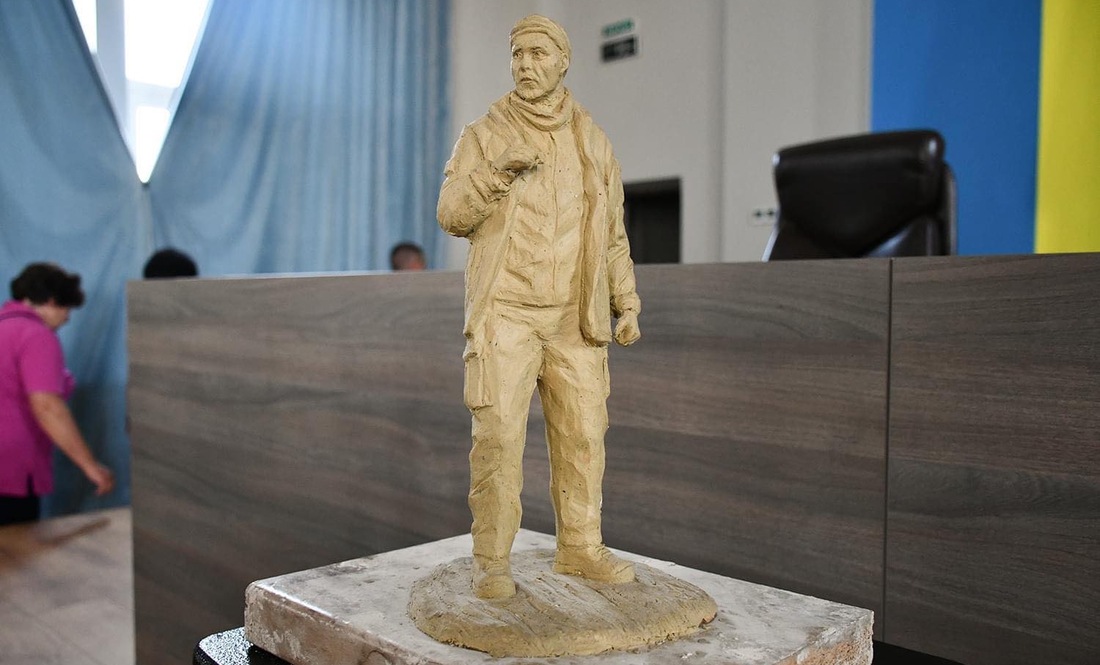 У Ніжині хочуть встановити двометрову скульптуру Героя України Мацієвського