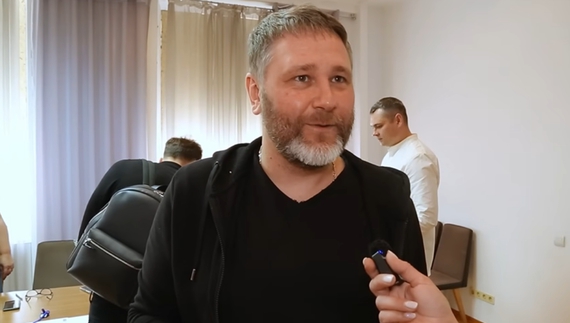 Депутата облради затримували правоохоронці: кажуть, той був у розшуку, а він заперечує