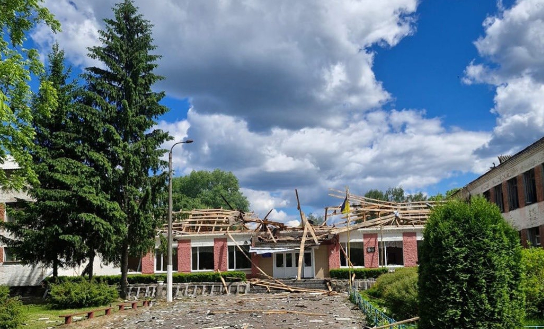 Удари по Чернігівщині: поранені люди, знищений ліцей