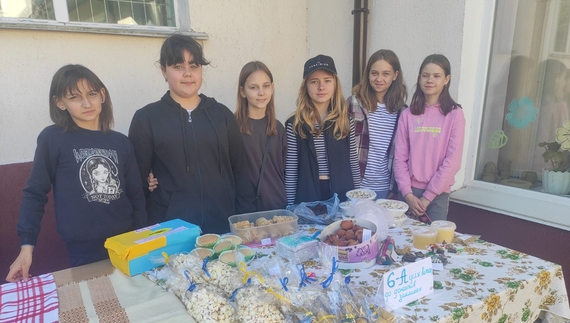 Школярі з Менщини збирали гроші для ЗСУ