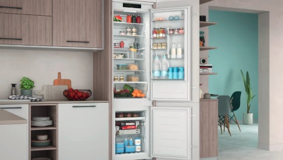 Як гармонійно інтегрувати холодильник в інтерʼєр кухні?