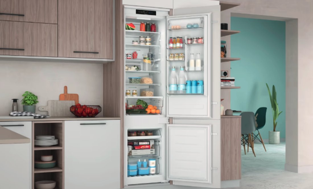 Як гармонійно інтегрувати холодильник в інтерʼєр кухні?