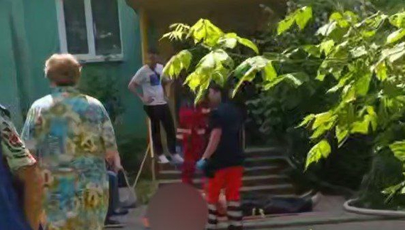Чернігівець отримав важкі опіки під час пожежі в квартирі