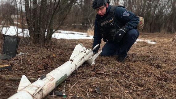 На Чернігівщині знайшли рештки російських ракет