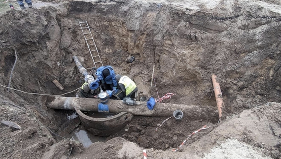 На Масанах кілька днів усувають наслідки пориву водогону: версія про недбалість будівельників