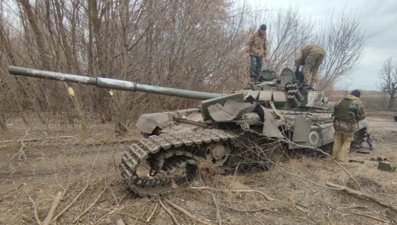 Оборонці Чернігова показали знищену за добу російську техніку