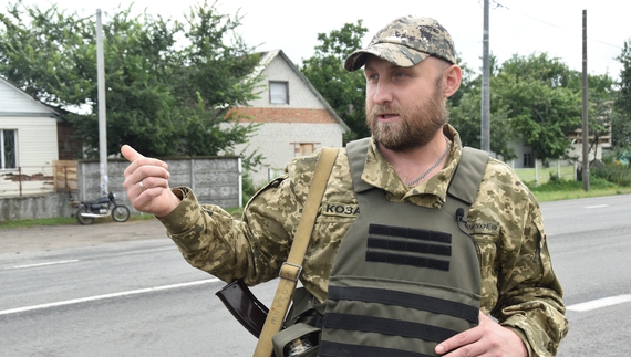 "Вони просто гатили по селу з усього, що можна": військовий "Козак" про бої в Количівці