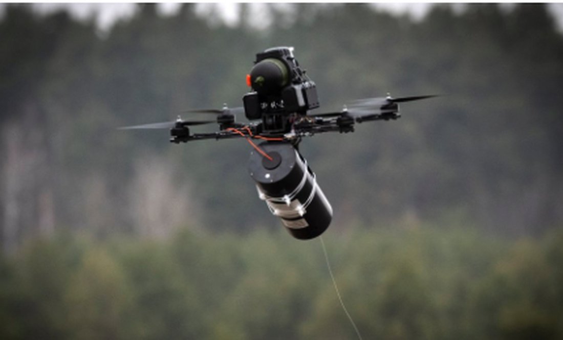 FPV-дрони атакують цивільні обʼєкти у прикордонні Чернігівщини: ситуація за добу. Фото Efrem Lukatsky. The Associated Press