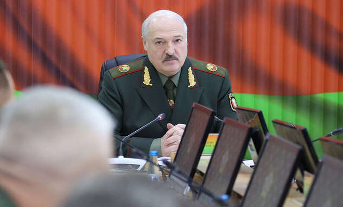 Лукашенко розказав про 400-500 українських біженців, які щодня прибувають в білорусь