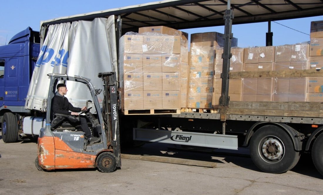 У громаді на Чернігівщині роздавали гуманітарну допомогу: хто отримав