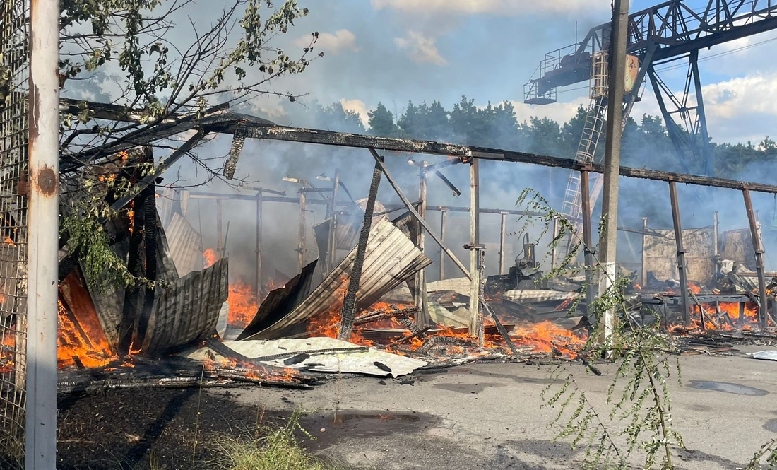 Росіяни обстріляли центр Семенівки з "градів"