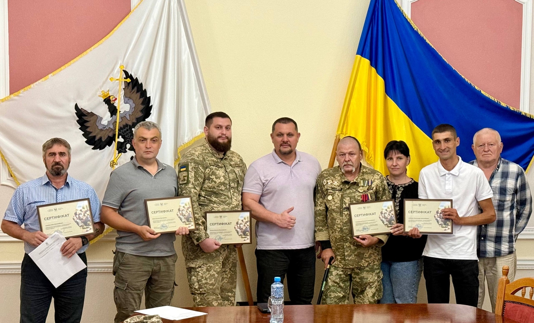 У Чернігові 14 ветеранів отримали сертифікати на житло