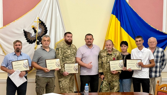 У Чернігові 14 ветеранів отримали сертифікати на житло