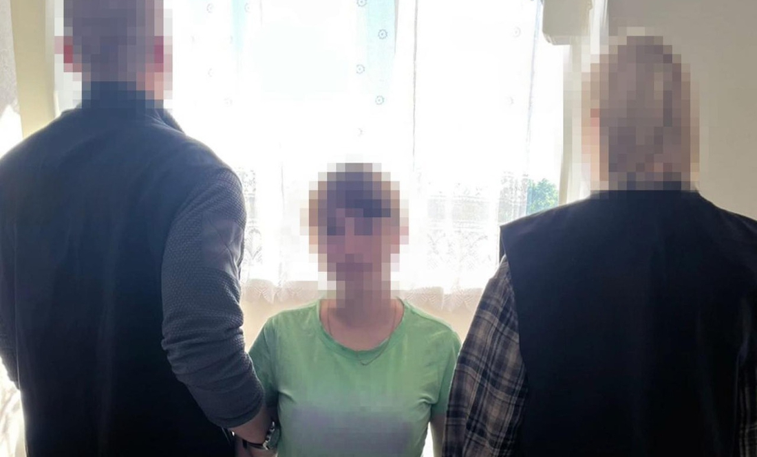 У Чернігові затримали агентку ФСБ: коригувала удари по ТЦК