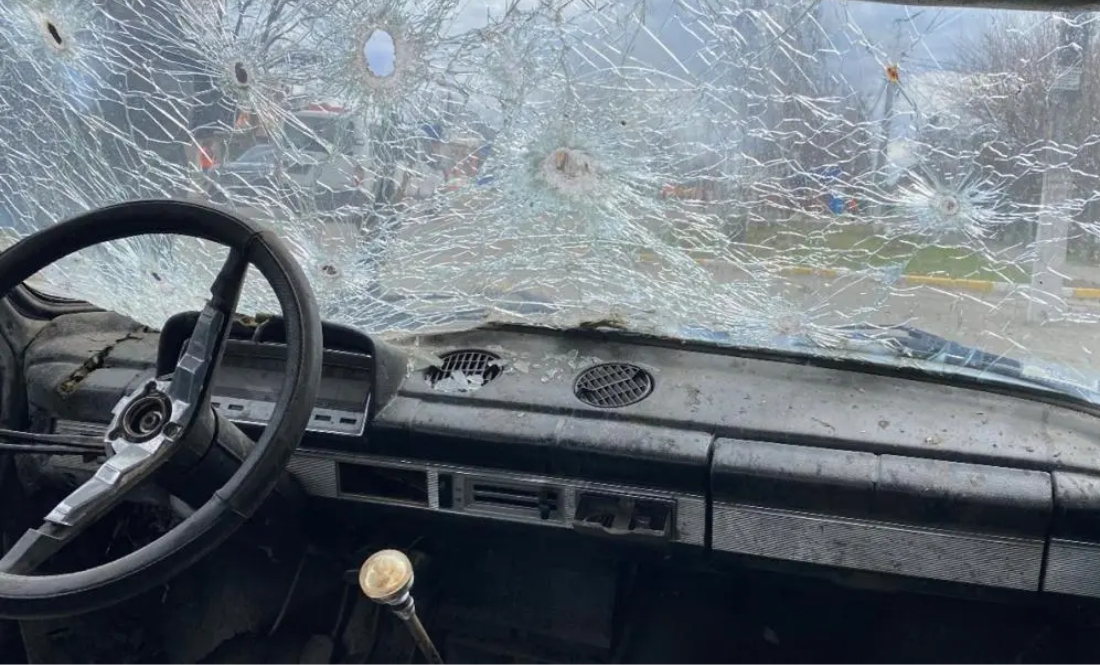 Окупант розстріляв цивільну автівку з дитиною на Чернігівщині