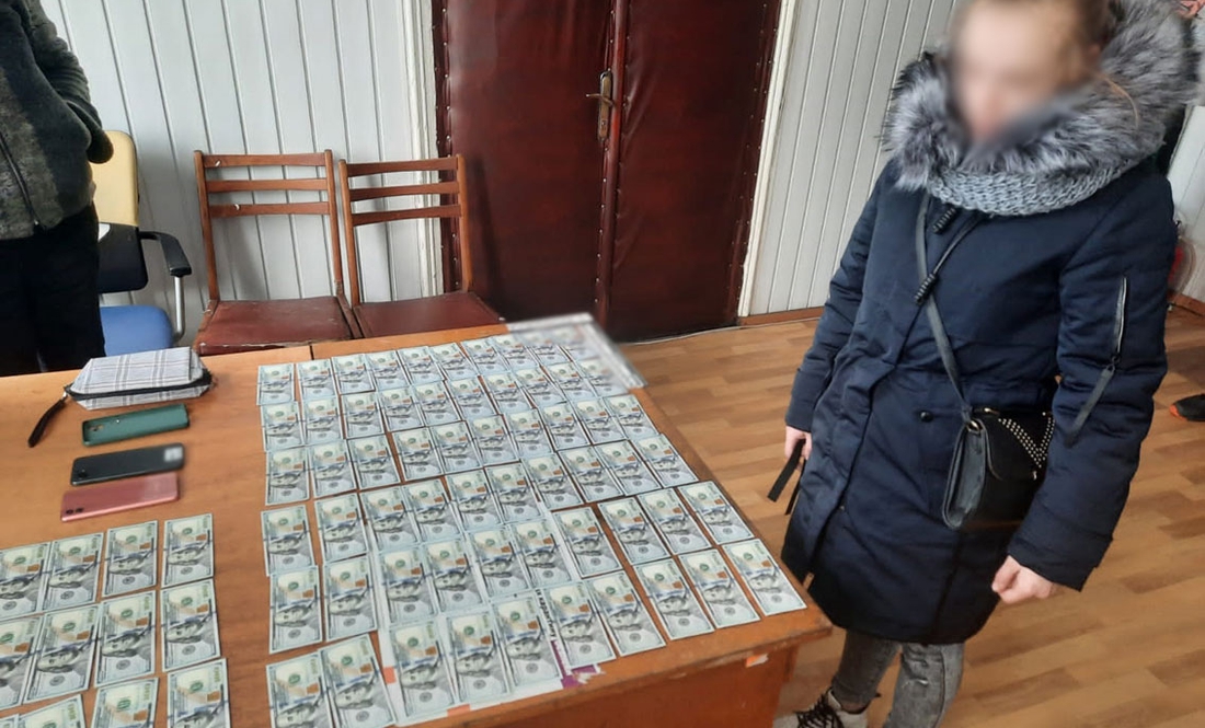 Верх цинізму: на Прилуччині жінка поцупила 400 тисяч гривень у матері бійця, який зник у зоні бойових дій