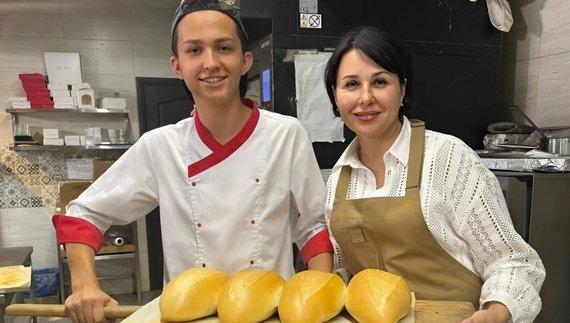 Наталія Мосейчук пекла хліб у Чернігові