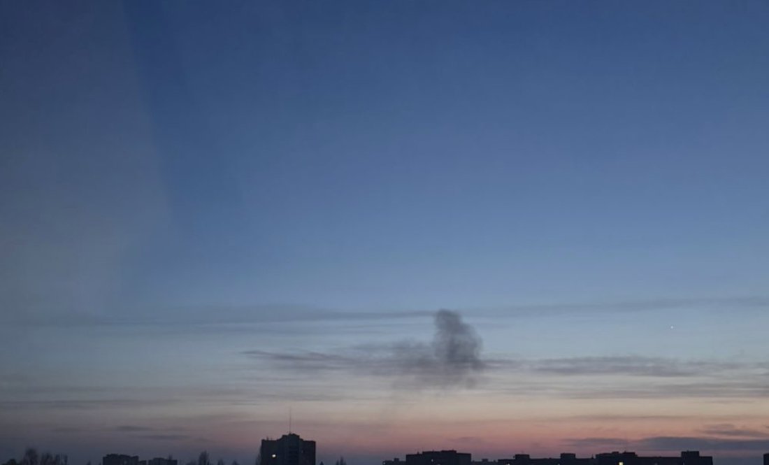 Безпілотник над Черніговом: над містом дим після вибуху