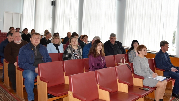 "Можна було б облаштувати гуртожиток для учнів": у селищі депутати відмовилися від двох приміщень