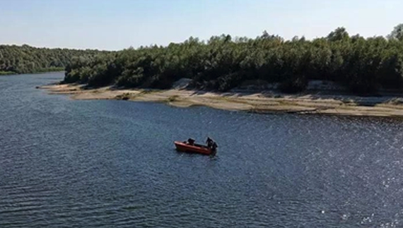 Знайшли тіла двох хлопців, які втопилися в Десні. Фото ДСНС у Чернігівській області