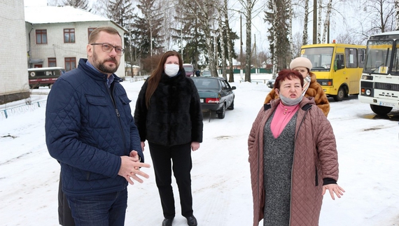 Питання освіти і не тільки: В’ячеслав Чаус побував у Тупичівській громаді