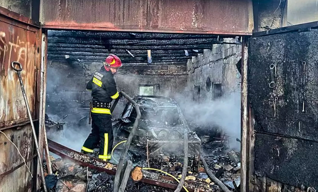 Чоловік згорів разом з автівкою: що відомо про трагедію на Чернігівщині