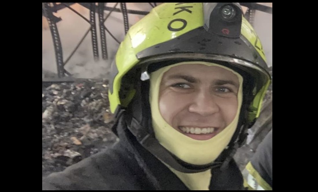 У Носівці попрощалися з Михайлом Проценком, рятувальником, який загинув на складах «Рошену» в Яготині