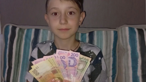 9-річний чернігівець віддав усі подаровані йому на день народження гроші на ЗСУ і… став відомим у соцмережах