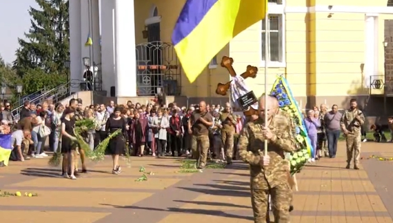 На Чернігівщині попрощалися з солдатами, які загинули у боях на Сході України