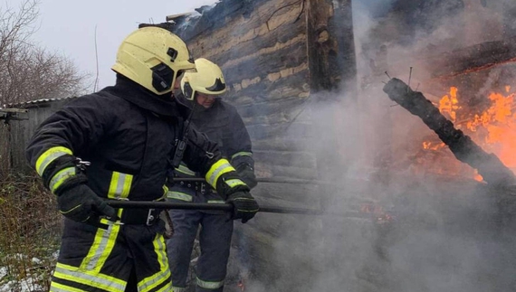 Тривожні вихідні: на Чернігівщини горіли чотири житлові будинки