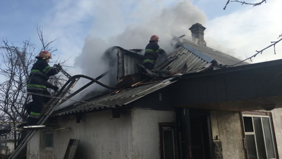 У Корюківському районі горіли три будинки – одна людина загинула