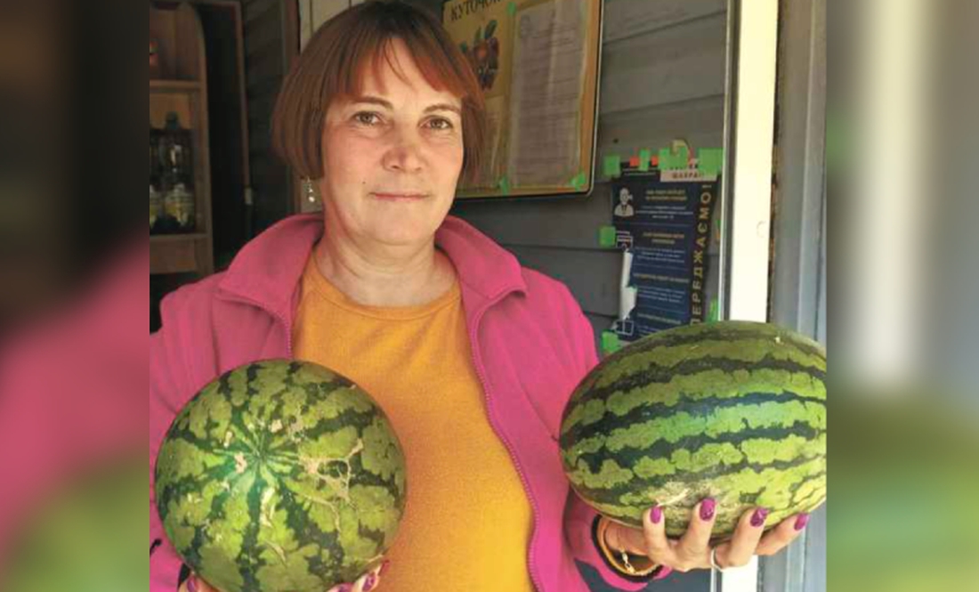 Тетяна Амінова продає кавуни. Куликівка