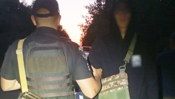 У Чернігові затримали палія: підпалив вежу зв’язку та поштове відділення