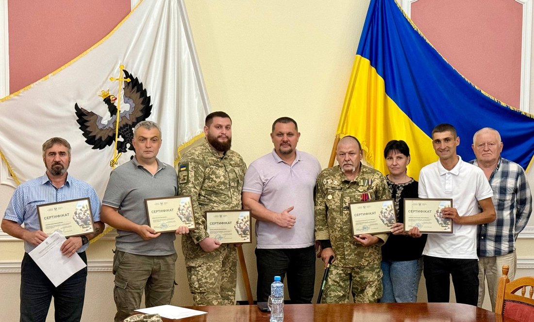 У Чернігові 14 ветеранів отримали сертифікати на житло