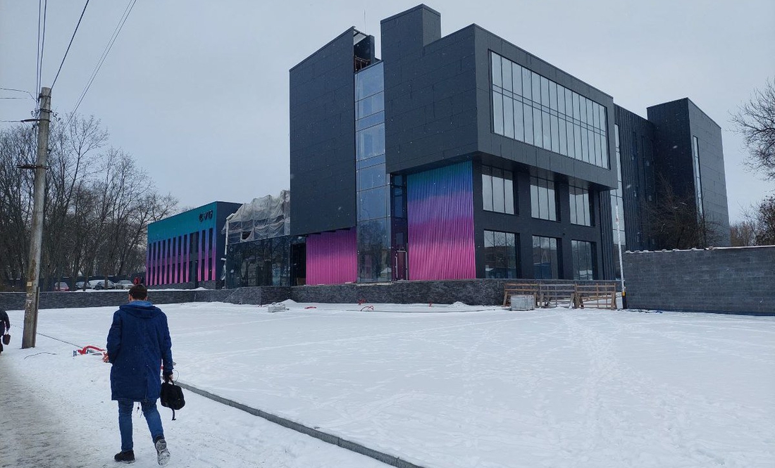 У Чернігові зводять і облаштовують найсучасніший бізнес-центр