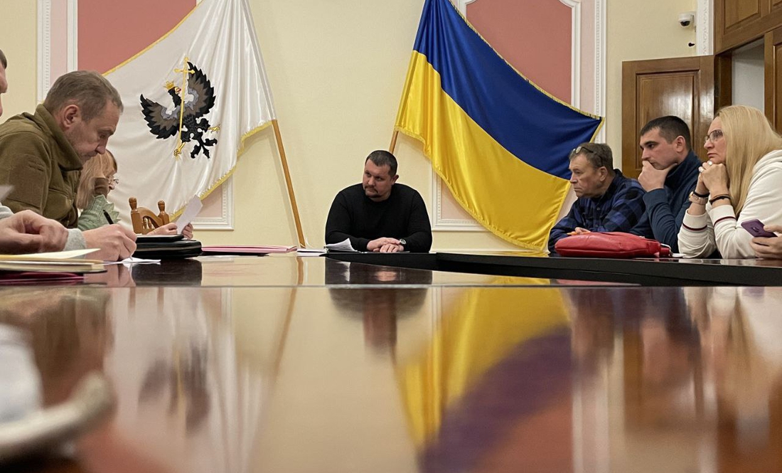 Начальник Чернігівської МВА зустрівся з громадськістю: про бюджет і не тільки