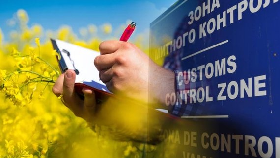 Суд змусив Одеську митницю повернути понад 1 млн грн «зайвого» мита семенівській агрокомпанії