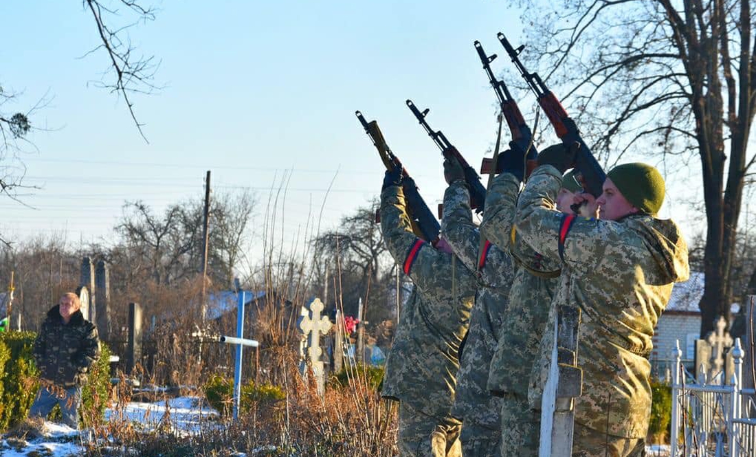 Чернігівщина попрощалась із чотирма бійцями, які загинули на Донеччині