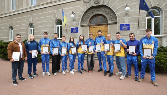 У Чернігові відзначили спортсменів, переможців чемпіонатів Європи та Азії