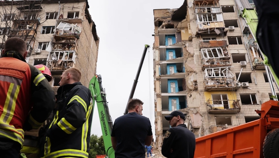 Унаслідок обстрілу обвалився цілий під'їзд: у Києві загинули брати з Чернігівщини