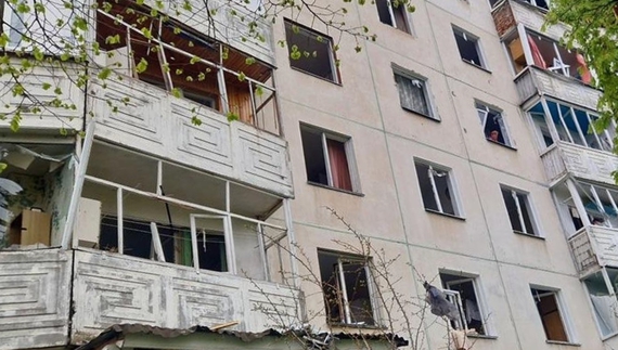 Багатоповерхівка у Чернігові після удару "герані"