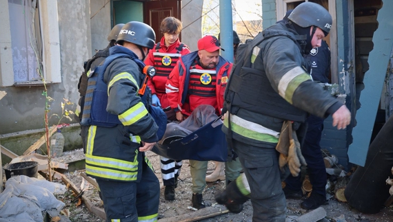 Влучання в енергооб’єкт, пошкоджені будинки та поранений: що відомо про атаку на громади Чернігівщини