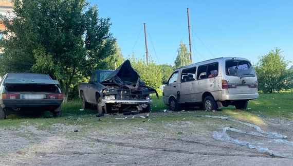 Наслідки обстрілу Семенівки