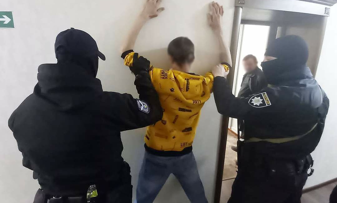 На Чернігівщині поліція затримала розбійника: вдарив жінку палицею по голові та вкрав мільйон гривень