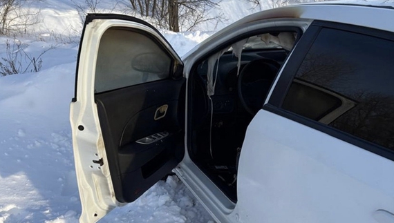 На узбіччі авто, всередині тіло: подробиці вбивства на Чернігівщині