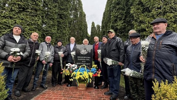 Відкриття памʼятника чорнобильцям у селищі Дмитрівка, Чернігівщина